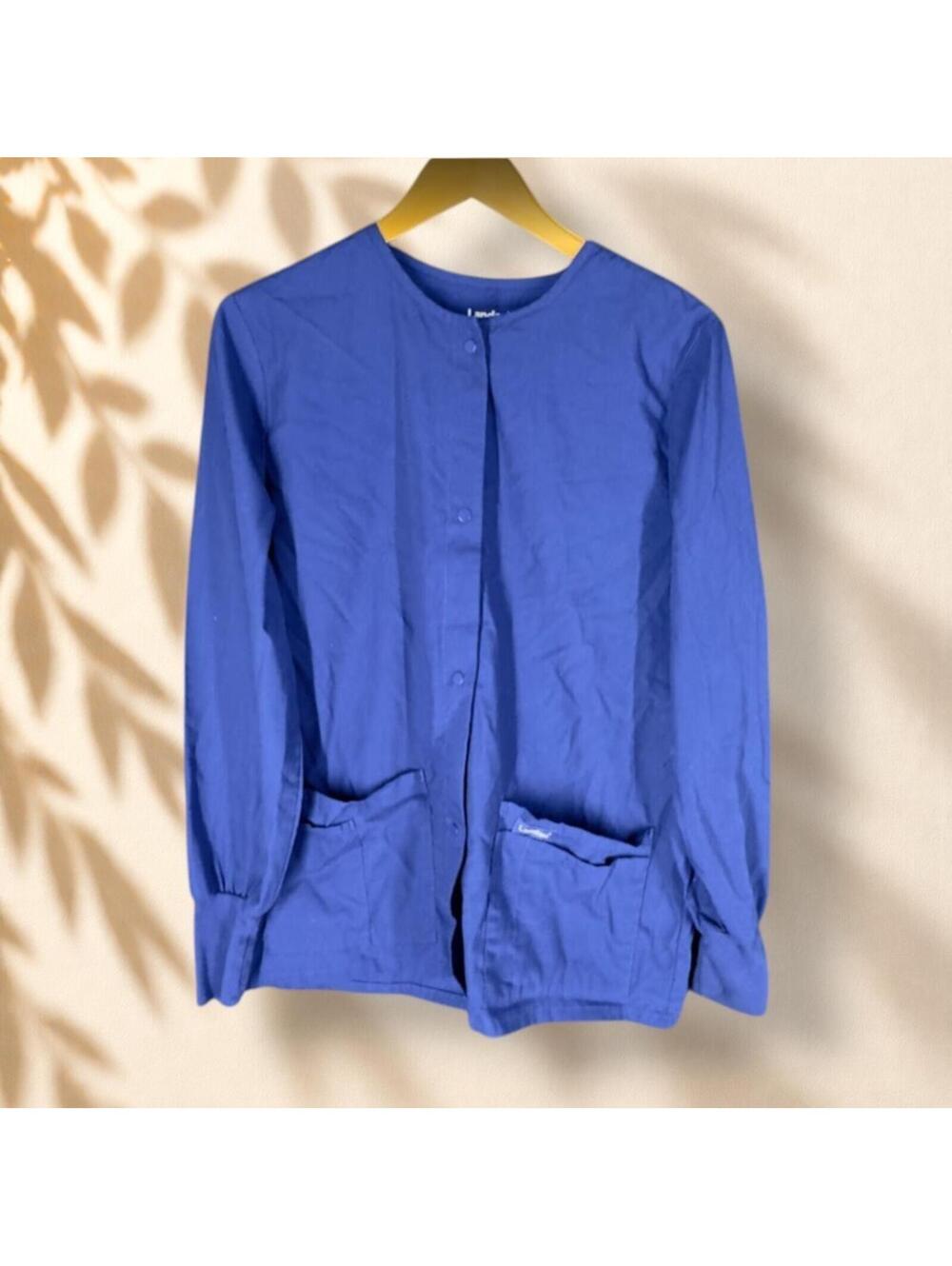 Landau Scrub Top Women M Medium Blue Button Up Long Sleeve Pockets Workwear